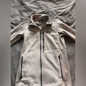 Patagonia zip up